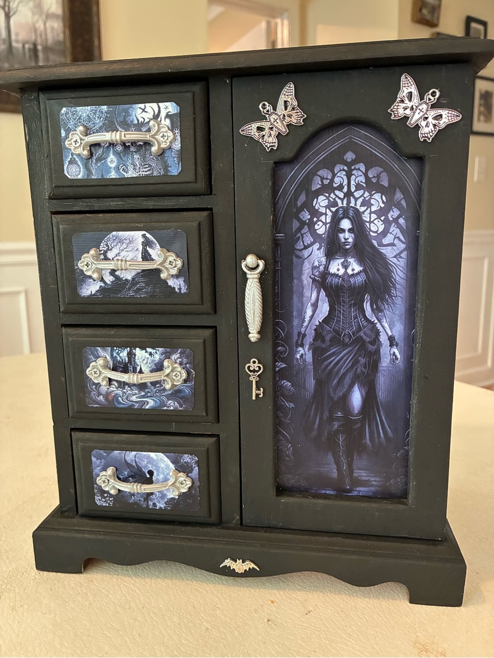 Gothic Black Jewelry Organizer with Purple Artwork Panels - Brand Not Specified